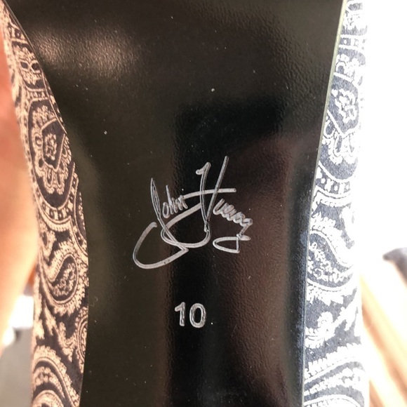 JOHN Fluevog Baroque Murillo Diamond Perforated Boot size 10 paisley print - Picture 11 of 16